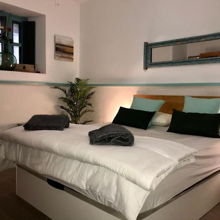 S27 Corral Del Siglo XVI Apartment เซบีญา ภายนอก รูปภาพ