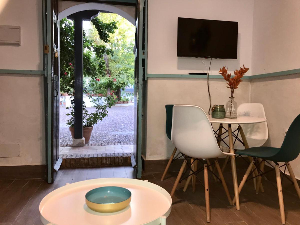 S27 Corral Del Siglo XVI Apartment เซบีญา ภายนอก รูปภาพ